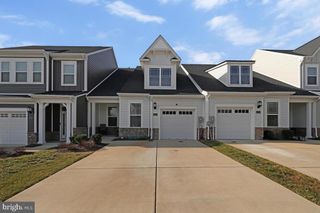 10618 MOUNT RAINIER PL, White Plains, MD 20695