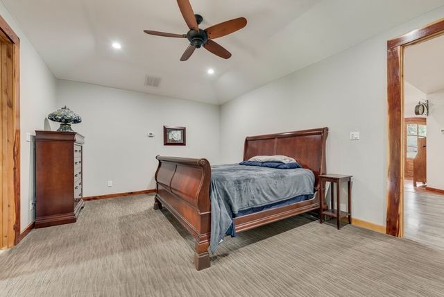 110 Cambridge Drive, Streetman, TX 75859
