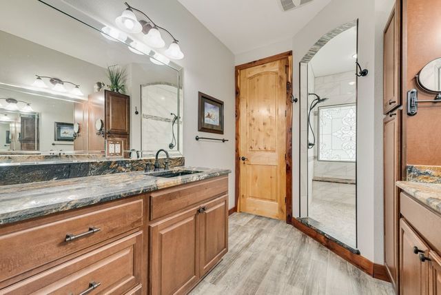 110 Cambridge Drive, Streetman, TX 75859