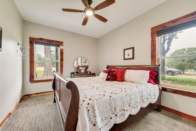 110 Cambridge Drive, Streetman, TX 75859