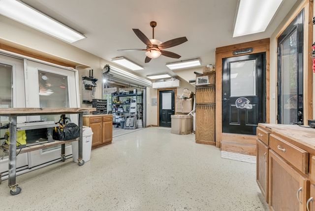110 Cambridge Drive, Streetman, TX 75859