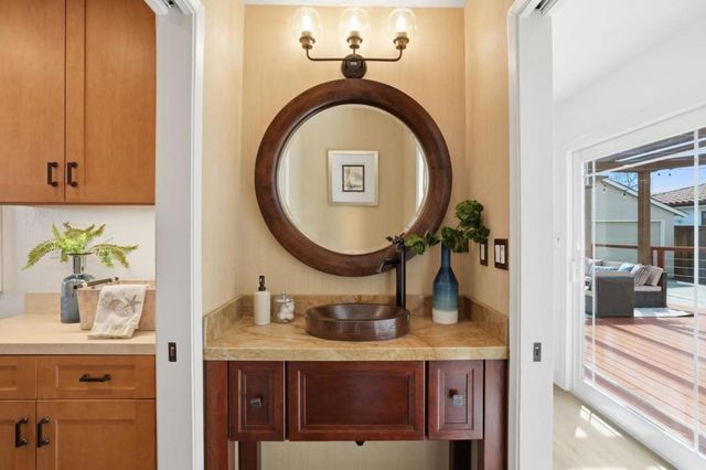 385 Carmelita Drive, Mountain View, CA 94040