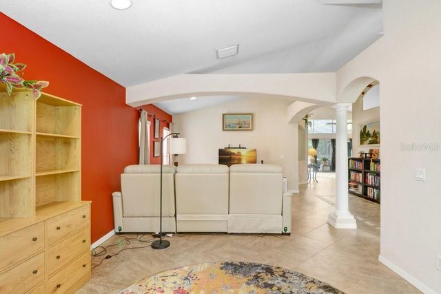 6803 CROMWELL GARDEN DRIVE, Apollo Beach, FL 33572