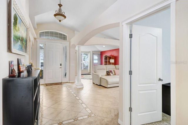 6803 CROMWELL GARDEN DRIVE, Apollo Beach, FL 33572