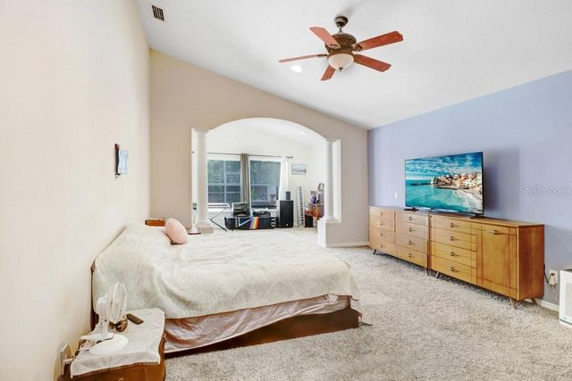 6803 CROMWELL GARDEN DRIVE, Apollo Beach, FL 33572