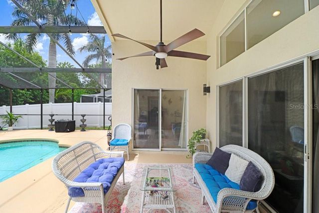 6803 CROMWELL GARDEN DRIVE, Apollo Beach, FL 33572