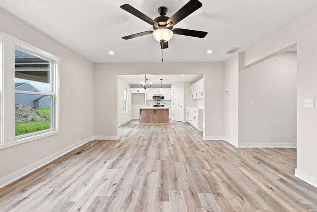 12865 Towcester Court, Fort Wayne, IN 46818