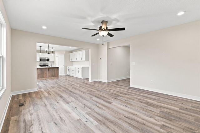 12865 Towcester Court, Fort Wayne, IN 46818
