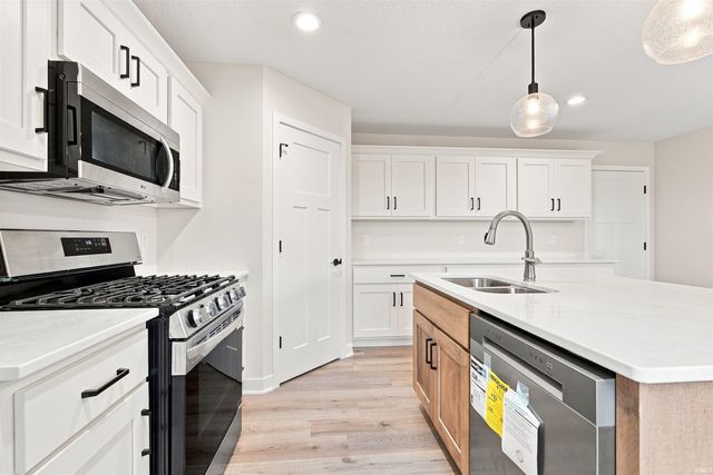 12865 Towcester Court, Fort Wayne, IN 46818