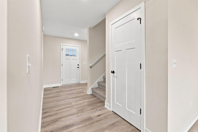 12865 Towcester Court, Fort Wayne, IN 46818
