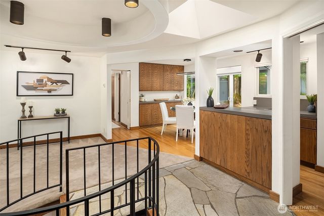 4255 135th Place SE, Bellevue, WA 98006