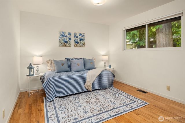 4255 135th Place SE, Bellevue, WA 98006