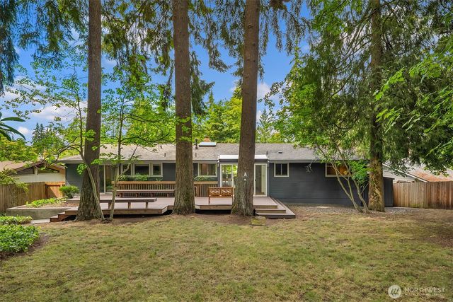 4255 135th Place SE, Bellevue, WA 98006