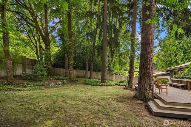 4255 135th Place SE, Bellevue, WA 98006