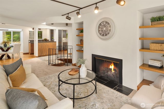 4255 135th Place SE, Bellevue, WA 98006