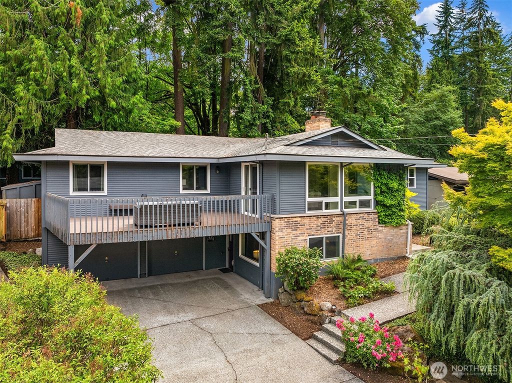 4255 135th Place SE, Bellevue, WA 98006