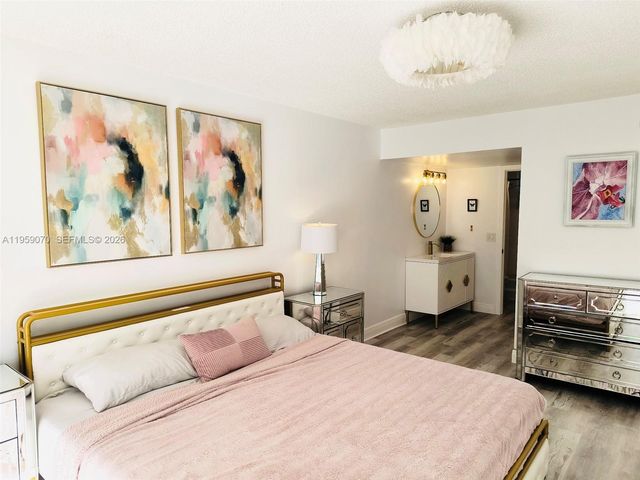 3570 S Ocean Blvd 506, South Palm Beach, FL 33480