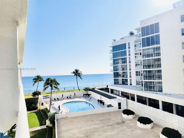 3570 S Ocean Blvd 506, South Palm Beach, FL 33480