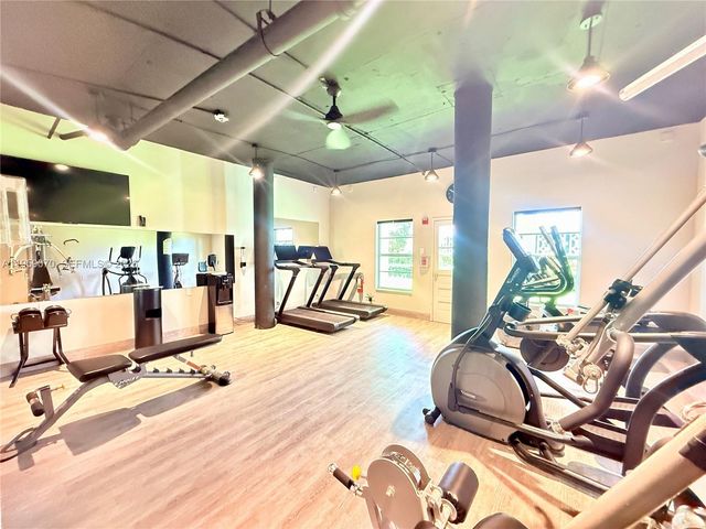 3570 S Ocean Blvd 506, South Palm Beach, FL 33480