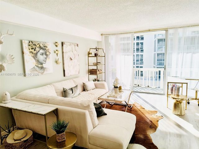 3570 S Ocean Blvd 506, South Palm Beach, FL 33480