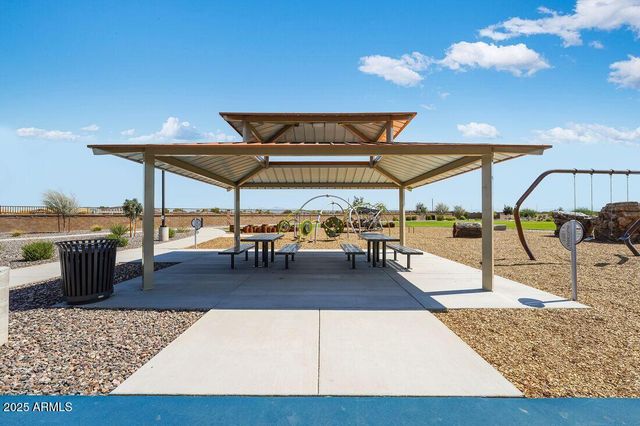 37701 N PRICKLEY PEAR Street, San Tan Valley, AZ 85140