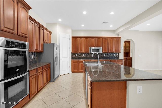 2410 E Park View Lane, Phoenix, AZ 85024