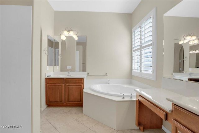 2410 E Park View Lane, Phoenix, AZ 85024