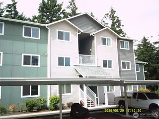 1621 SW Mulberry Place #D303, Oak Harbor, WA 98277
