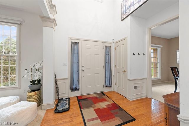 9864 Burton Drive, Twinsburg, OH 44087