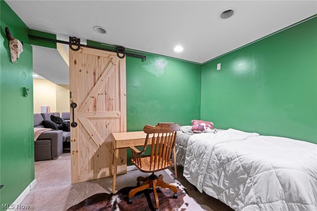 9864 Burton Drive, Twinsburg, OH 44087