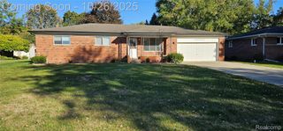42152 Tessmer Drive N, Sterling Heights, MI 48314