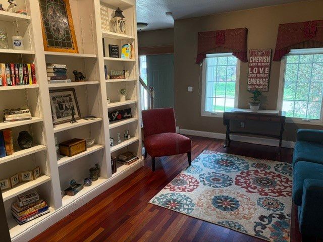 5458 Westwood Drive, West Des Moines, IA 50266