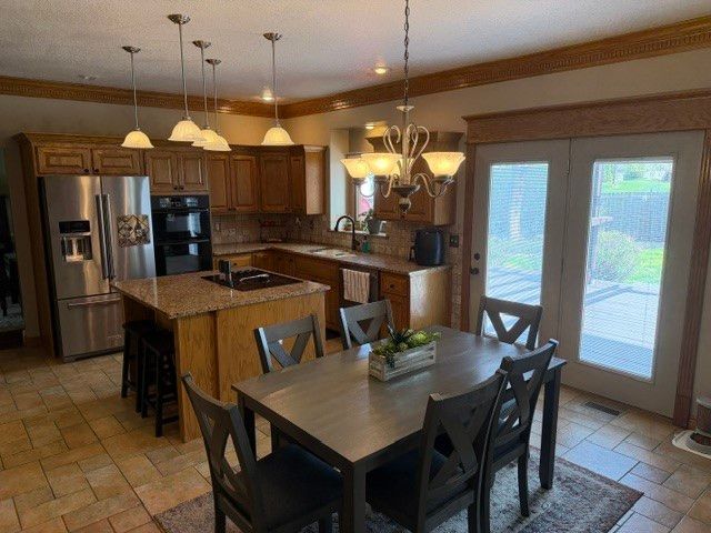 5458 Westwood Drive, West Des Moines, IA 50266