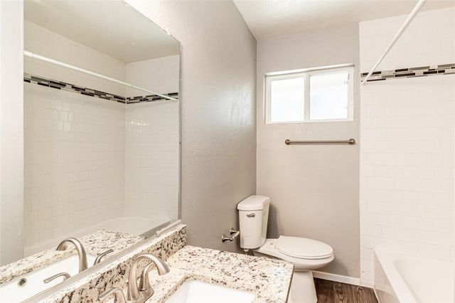 1021 Patricia Street, Irving, TX 75060