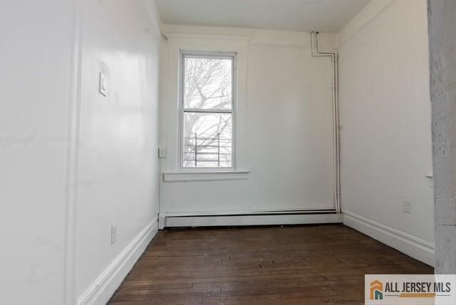 410 Chadwick Avenue, Newark, NJ 07112