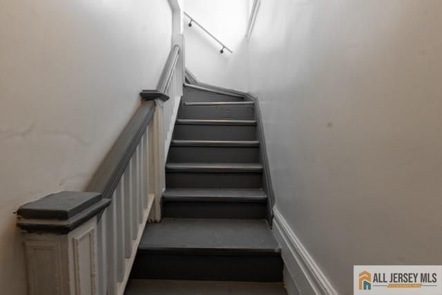 410 Chadwick Avenue, Newark, NJ 07112