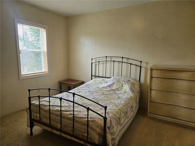 465 Isle Rd, Franklin Twp, PA 16001