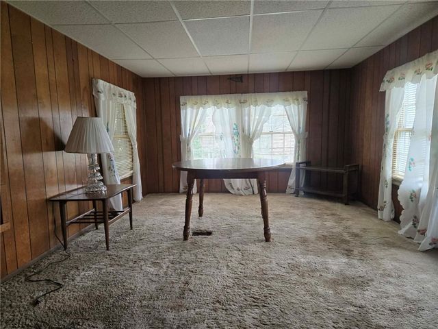 465 Isle Rd, Franklin Twp, PA 16001