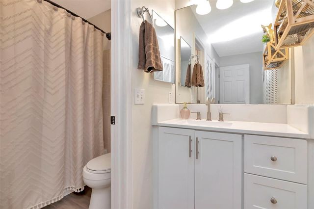 6806 S GABRIELLE STREET, Tampa, FL 33611