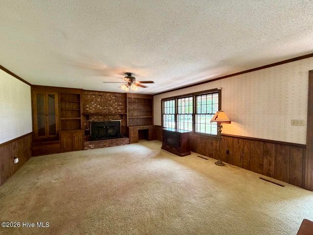 12445 U.S. 64, Williamston, NC 27892