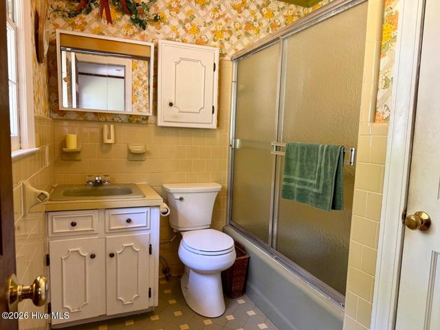 12445 U.S. 64, Williamston, NC 27892