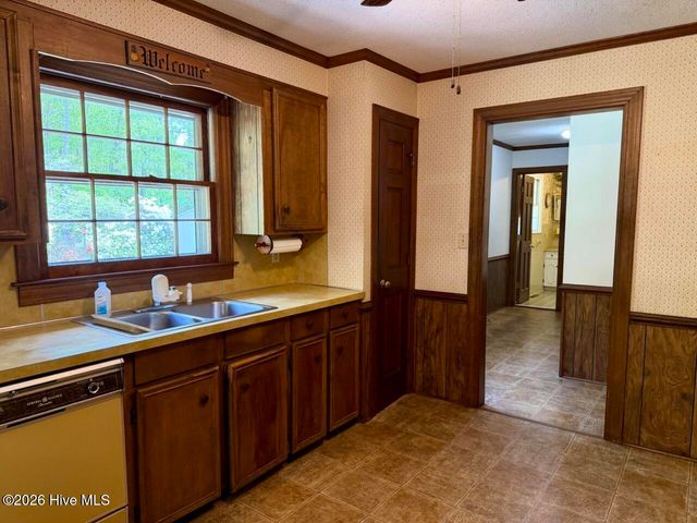 12445 U.S. 64, Williamston, NC 27892