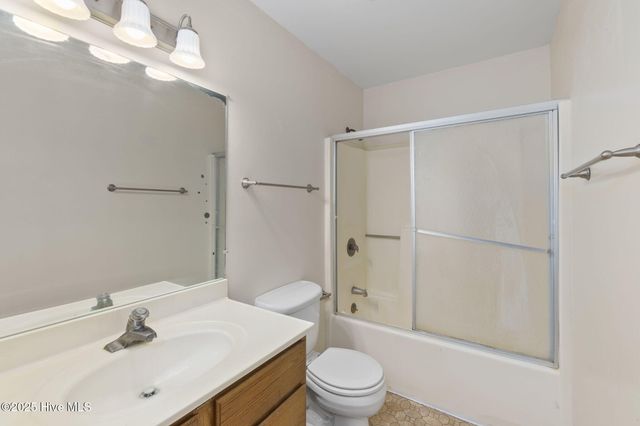 107 Cottonwood Court, Pine Knoll Shores, NC 28512