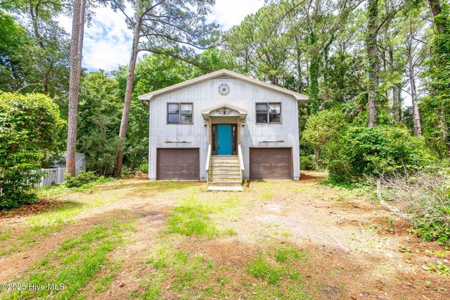 107 Cottonwood Court, Pine Knoll Shores, NC 28512