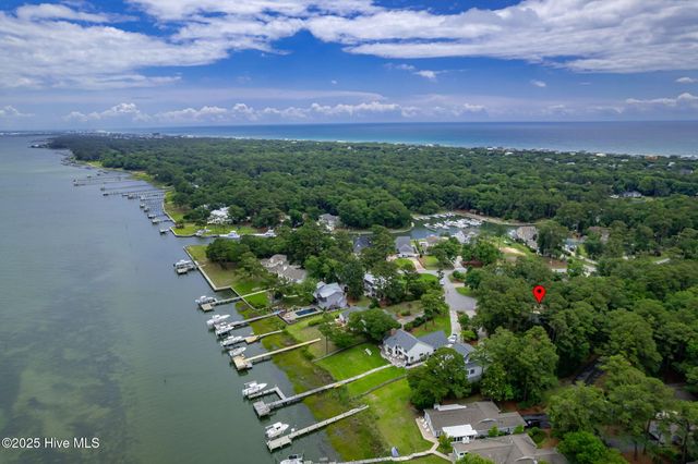 107 Cottonwood Court, Pine Knoll Shores, NC 28512