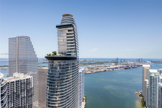 300 Biscayne Blvd Way 5205W, Miami, FL 33131