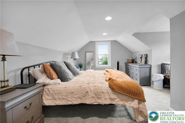 801 Ludlow Street, Palmer Twp, PA 18045