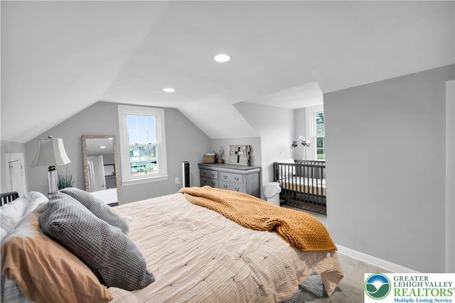 801 Ludlow Street, Palmer Twp, PA 18045