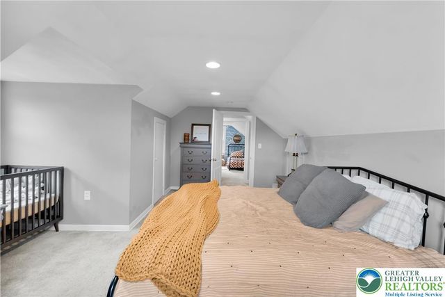 801 Ludlow Street, Palmer Twp, PA 18045