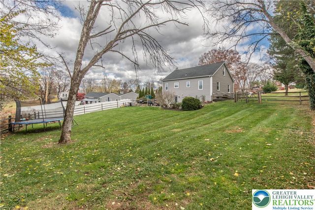 801 Ludlow Street, Palmer Twp, PA 18045